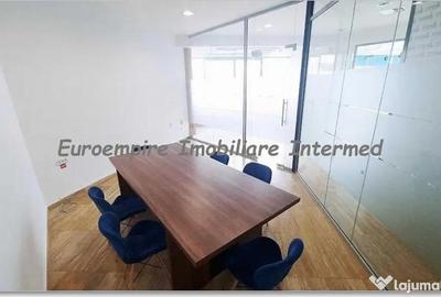 Spațiu comercial, de 90 mp, în Gara - 4