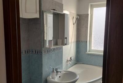 Corni?a, Apartament 2 camere, decomandat, direct proprietar - 2