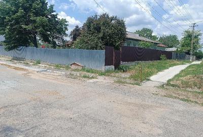 Casă cu 4 camere cu Teren 1490 Mp în Tămăoani - 2