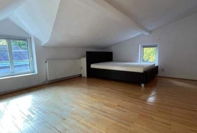 Casă individuală cu 4 camere cu Canalizare în Central - 3