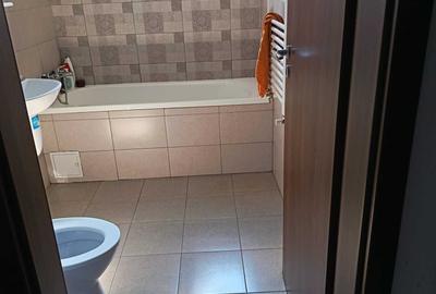 Apartament cu 2 camere decomandat în Prelungirea Ghencea