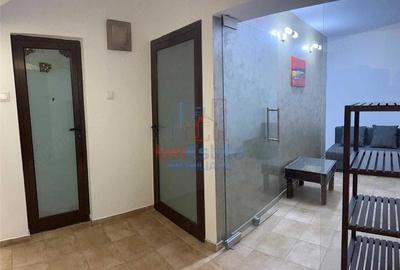 Apartament cu 2 camere decomandat în Filiași