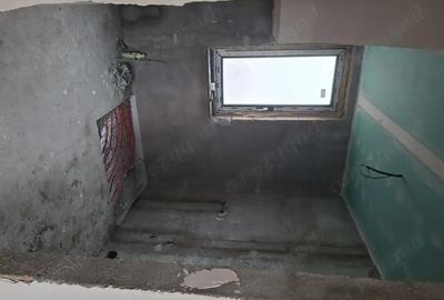 Casă cu 3 camere cu Teren 444 Mp în Central - 4