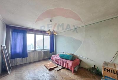 Apartament cu 3 camere decomandat în Central - 7