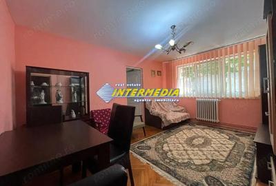 Apartament cu 2 camere semidecomandat în Central - 1