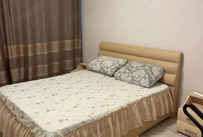 Apartament cu 2 camere decomandat în Girocului