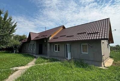 Casă cu 4 camere cu Teren 500 Mp în Central - 11