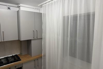 Garsonieră în Titan - 2