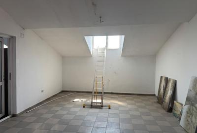 Spațiu comercial, de 1,000 mp, în Anda - 13