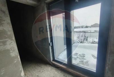 Casă cu 5 camere cu Teren 1210 Mp în Câmpineanca - 2