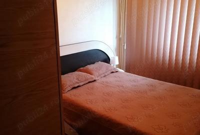Apartament cu 3 camere decomandat în Caracal - 2