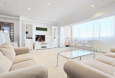 Apartament cu 3 camere decomandat în 13 Decembrie - 2