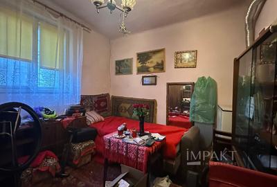Casă individuală cu 6 camere cu Canalizare în Central - 21
