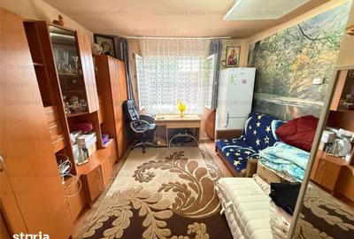 Garsonieră în Est - 2