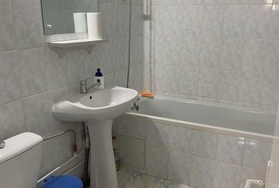 Apartament cu 3 camere decomandat în Central - 3
