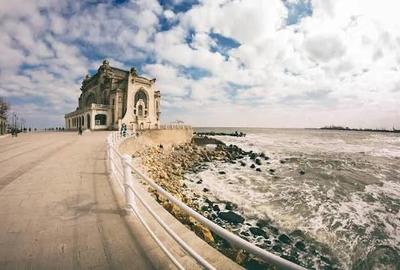 Apartament cu 2 camere semidecomandat în Central - 1