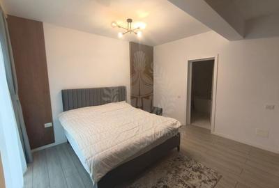 APARTAMENT 3 CAMERE// ZONA 9 MAI - 13