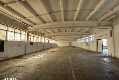 Spațiu comercial, de 558 mp, în Central - 8