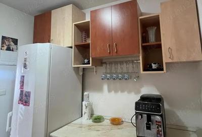 Apartament cu 3 camere decomandat în Nufărul - 5