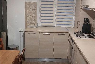 Apartament cu 3 camere decomandat în Central - 1