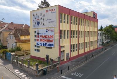 Cladire cu destinatii multiple, AFI Brasov! - 4