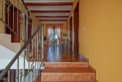 Casa / Vila de vanzare in Rasnov, afacere-Pensiune clasificata - 16