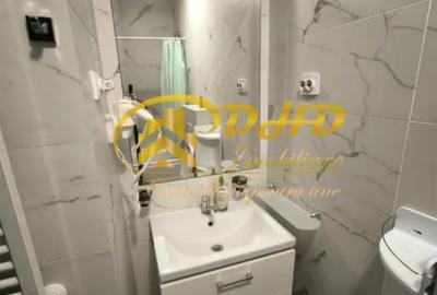 Apartament cu 2 camere decomandat în Palat - 2