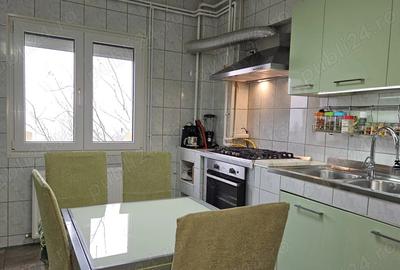 Vanzare apartament 3 camere decomandat, Vlad Tepes, 2 bai, 82 mp, et.5 - 6