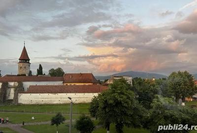 Proprietar vinde... - 2