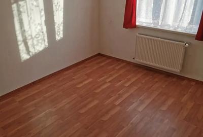 Casă cu 6 camere în Gura Humorului - 1