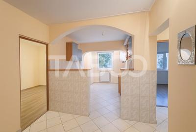 2 camere de vanzare la etajul 1 - Apartament decomandat cu pivnita - 4