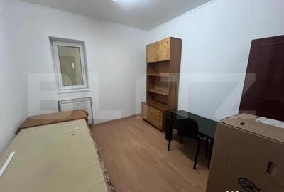 Casă cu 7 camere cu Teren 430 Mp în Gruia - 9