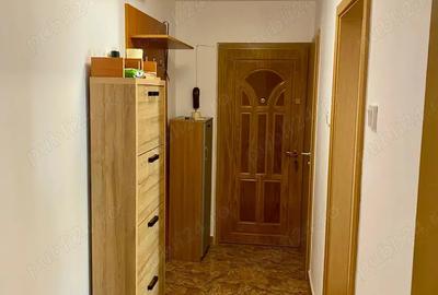 Proprietar, vand apartament 2 camere, 54mp, semidecomandat, et3 4, zona Girocului - 3