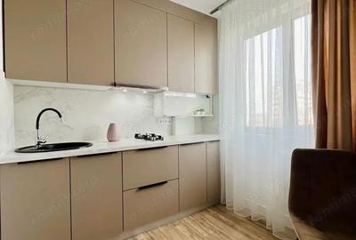 Spre vanzare 3 camere langa Iulius Town - 4