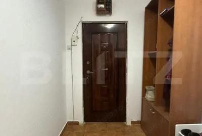 Apartament cu 3 camere semidecomandat, mobilat în Rahova - 1