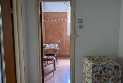 Apartament cu 2 camere semidecomandat în Alexandru Obregia - 1