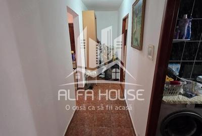 Apartament cu 3 camere decomandat în Moroasa 2 - 2
