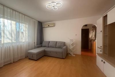 2 camere Berceni Str. Argeselu  Mobilat + Utilat Bloc reabilitat36 mp - 1
