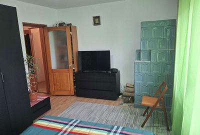 Apartament cu 3 camere decomandat în Vidra - 4