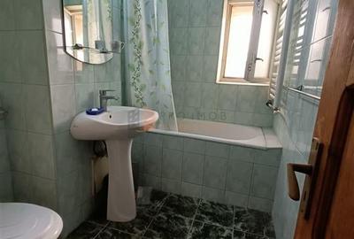 Apartament 3 camere decomandat zona Crang - 4