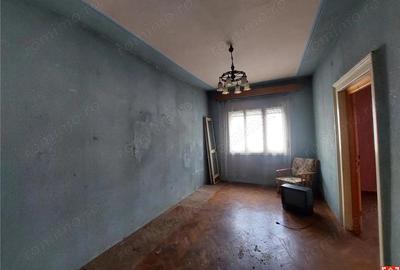 Casă cu 3 camere cu Teren 167 Mp în Central - 9