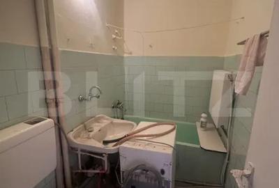 Apartament cu 3 camere semidecomandat în Central - 9