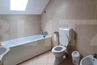 Casă cu 4 camere cu Teren 1900 Mp în Periferie - 2