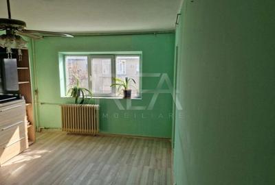 Apartament 3 camere decomandat 4/4,Militari, Str Liniei, Moinesti, Gorjului.