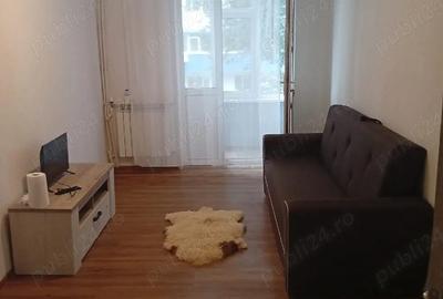 Apartament cu 2 camere semidecomandat în Piața Veche - 8