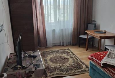 Garsonieră decomandată în 9 Mai - 2