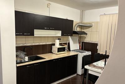 Apartament cu 3 camere semidecomandat, mobilat în Uverturii - 5