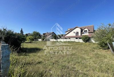 Teren de 647 mp, în Girocului - 2
