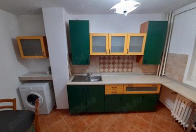 Apartament cu 3 camere decomandat în Giurgiului - 7