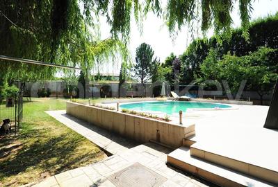 Vila cu 7 camere inconjurata de verdeata | piscina | 1178mp teren